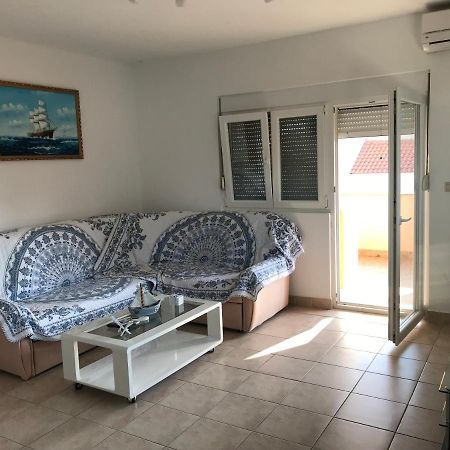 Apartmani Livk Debeljak Exterior photo