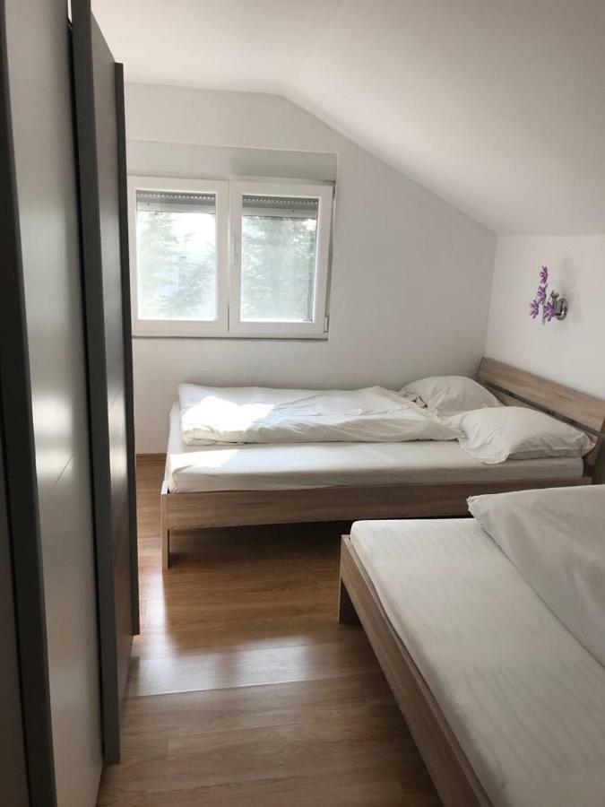 Apartmani Livk Debeljak Exterior photo