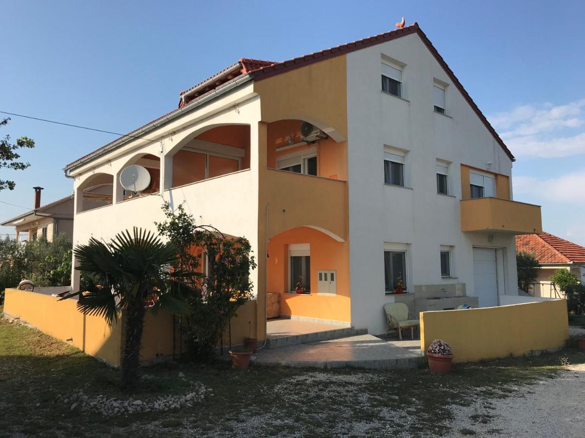 Apartmani Livk Debeljak Exterior photo